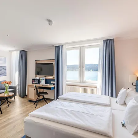 Strandhotel Loechnerhaus