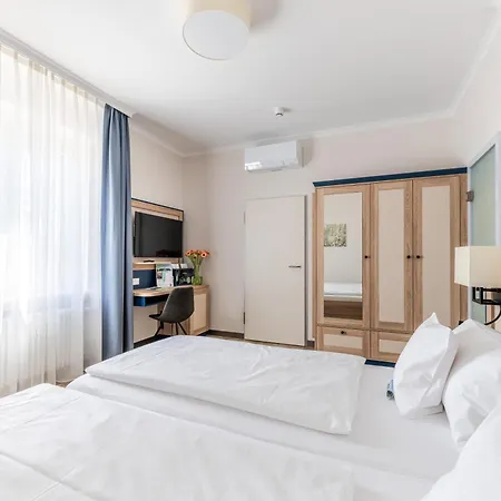 Strandhotel Loechnerhaus