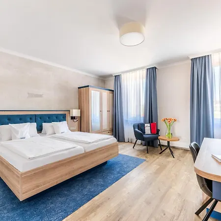 Strandhotel Loechnerhaus