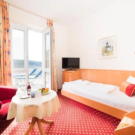 Hotel Strandhotel Loechnerhaus 4*
