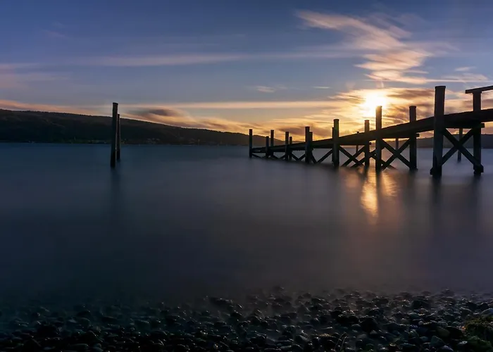 Strandhotel Loechnerhaus 酒店 赖歇瑙