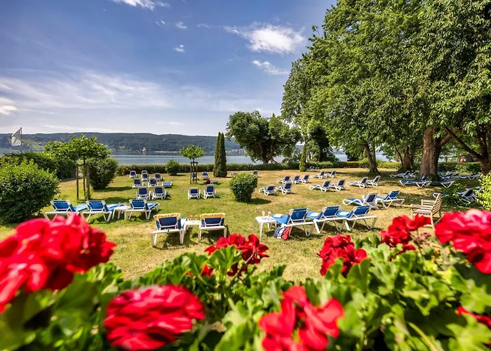 酒店 Strandhotel Loechnerhaus