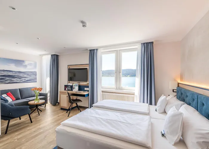 Strandhotel Loechnerhaus