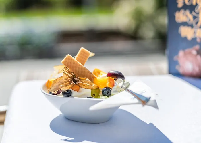 Strandhotel Loechnerhaus 4*